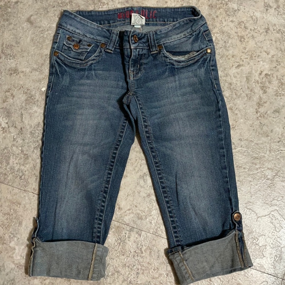 Hydraulic capris